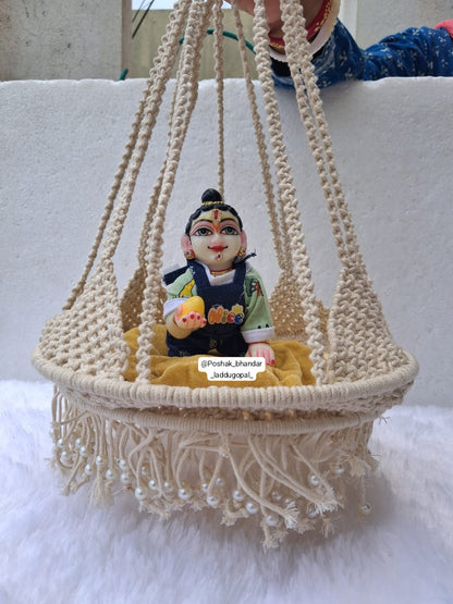 Macrame hanging jhula
