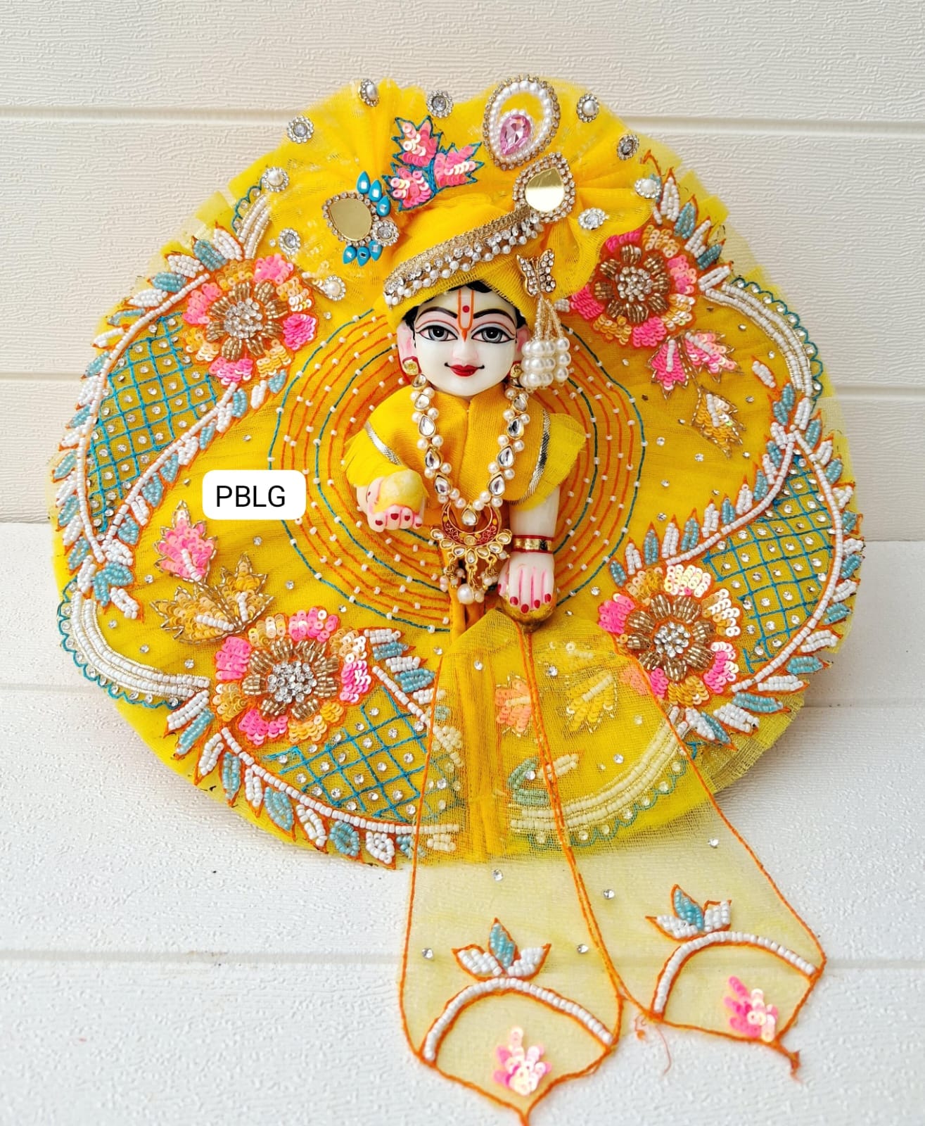 Pitambar handwork dress with pagdi and patka