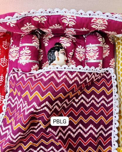 Bed style bedding set