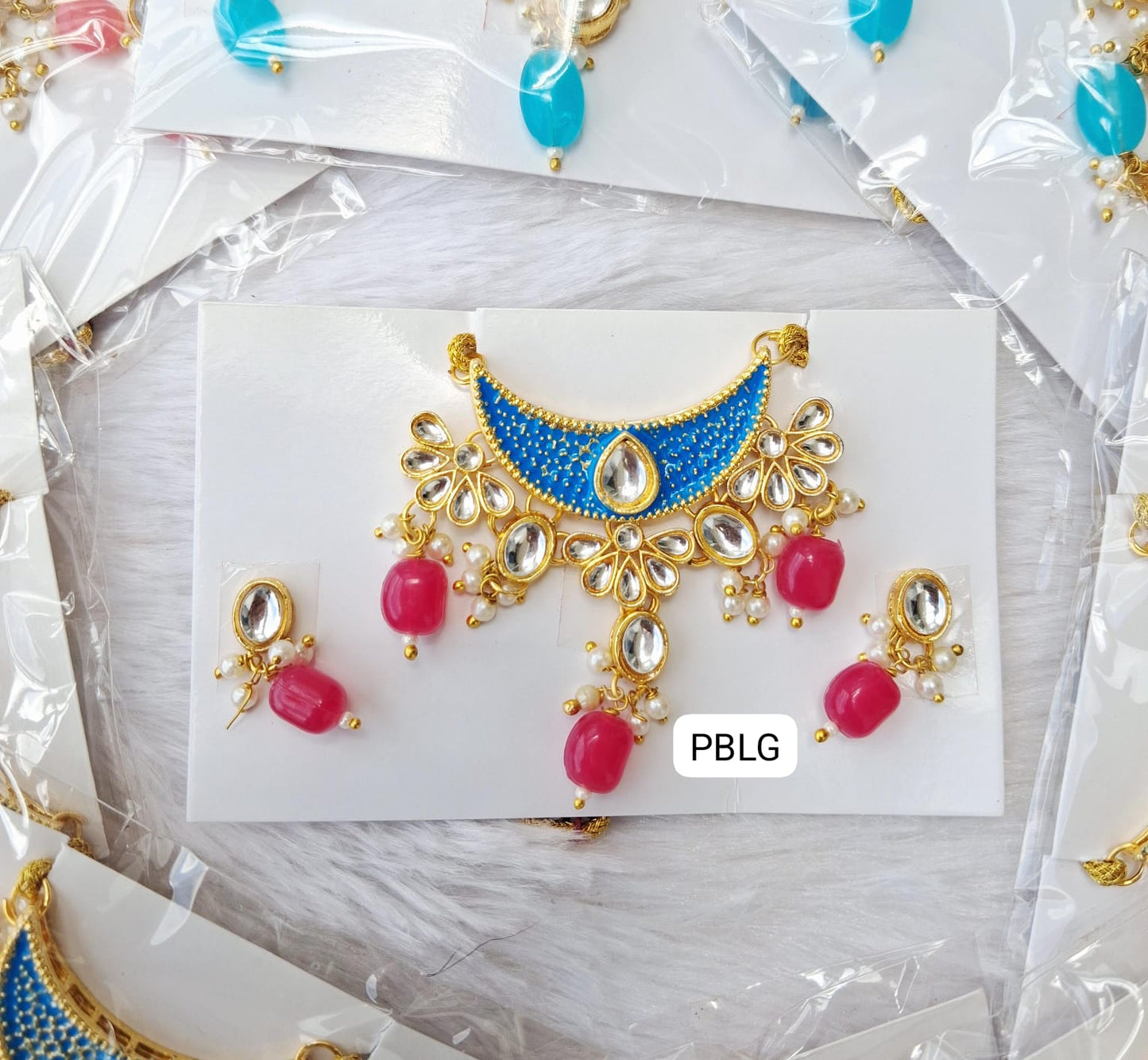 Heavy choker + earing set