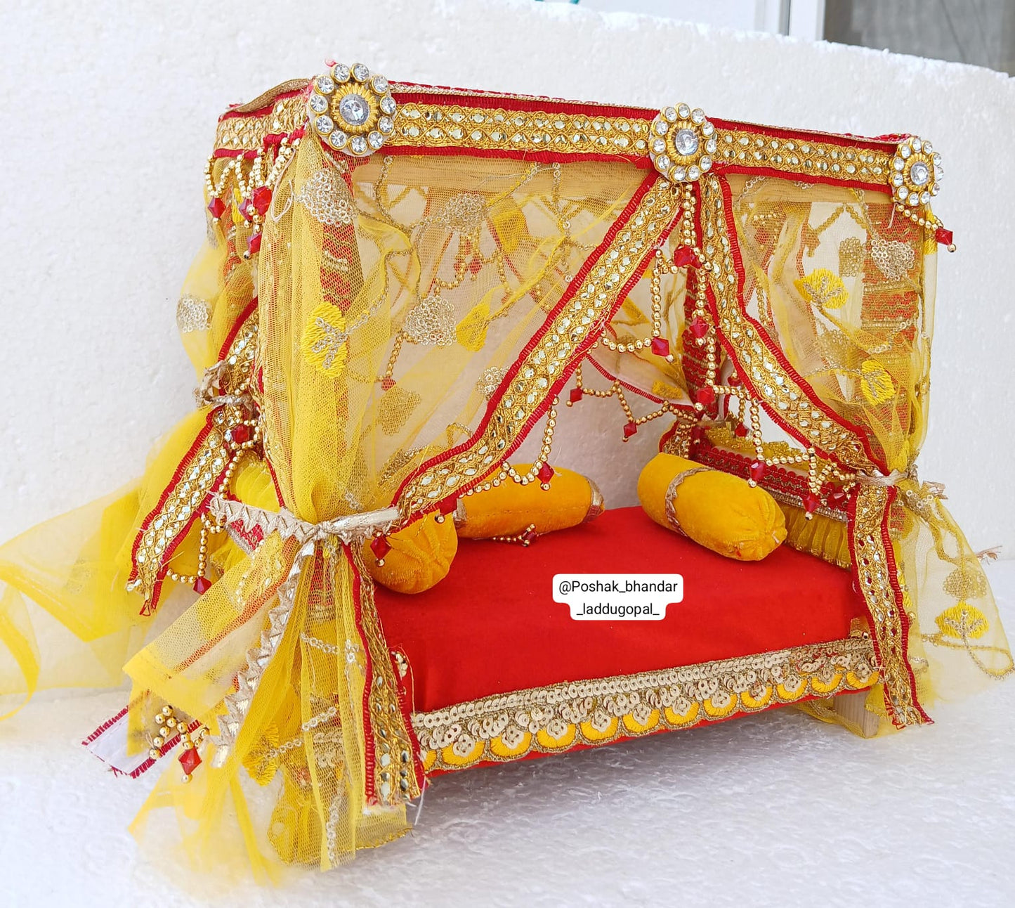 Shahi bed for gopal ji