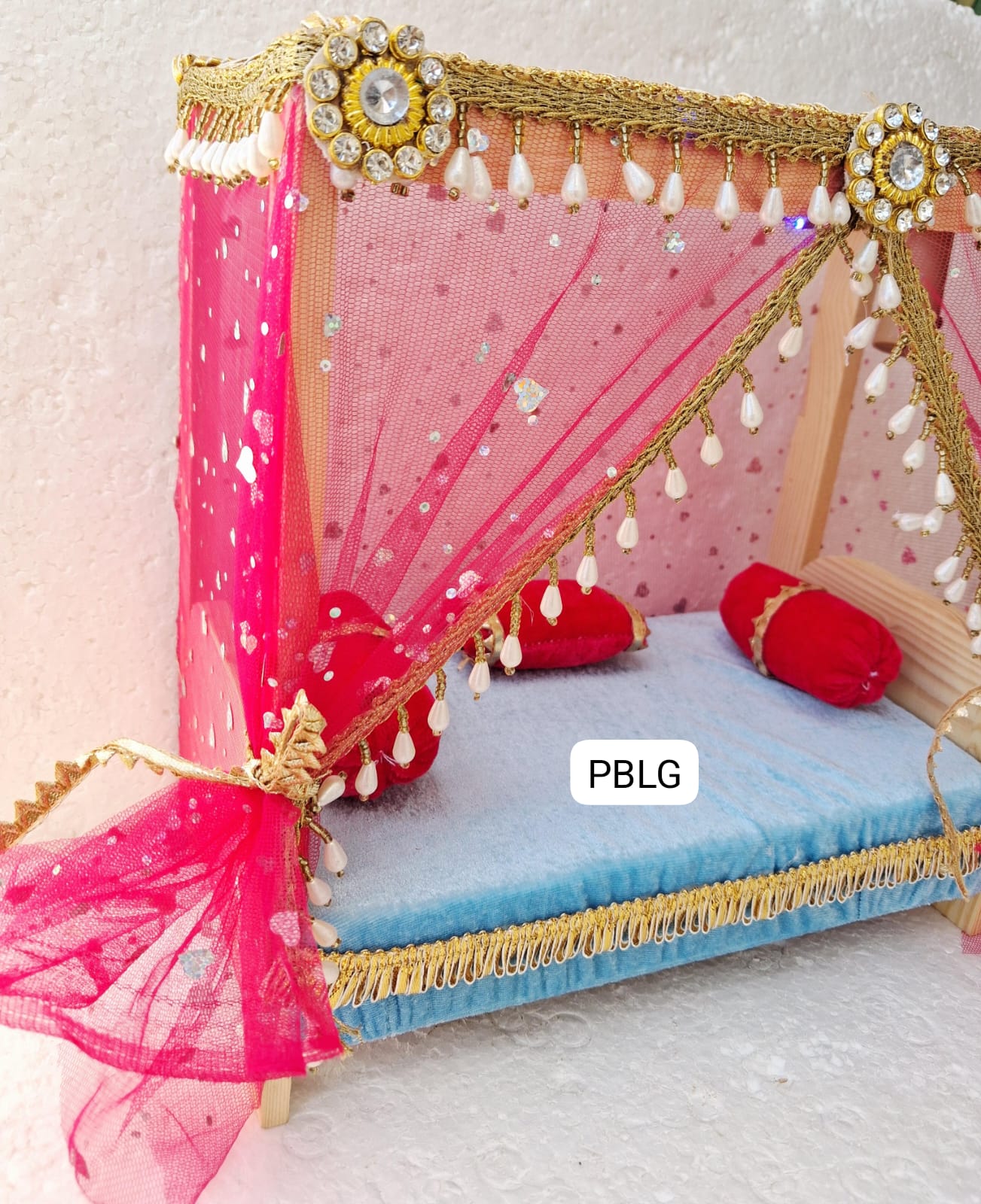 Shahi bed