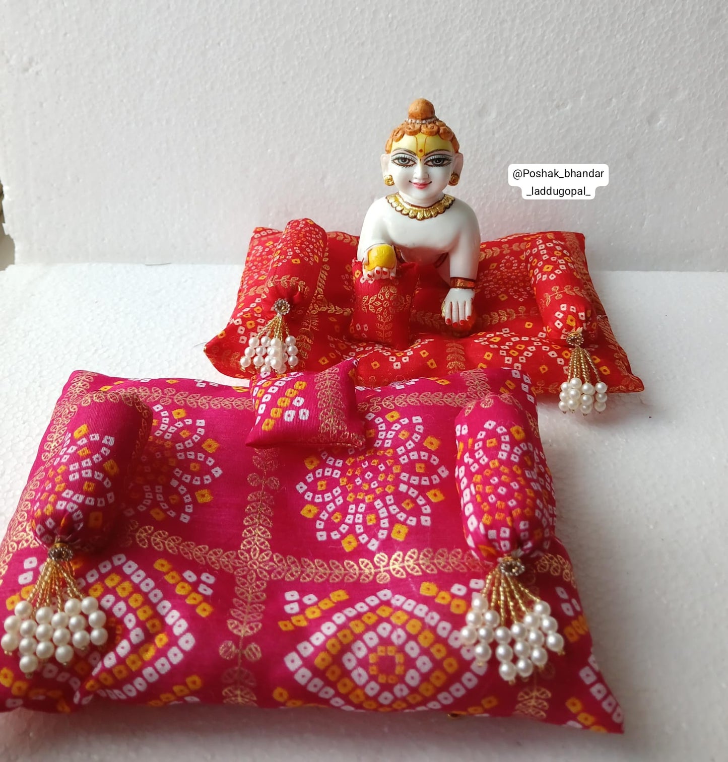 Bandhini print aasan