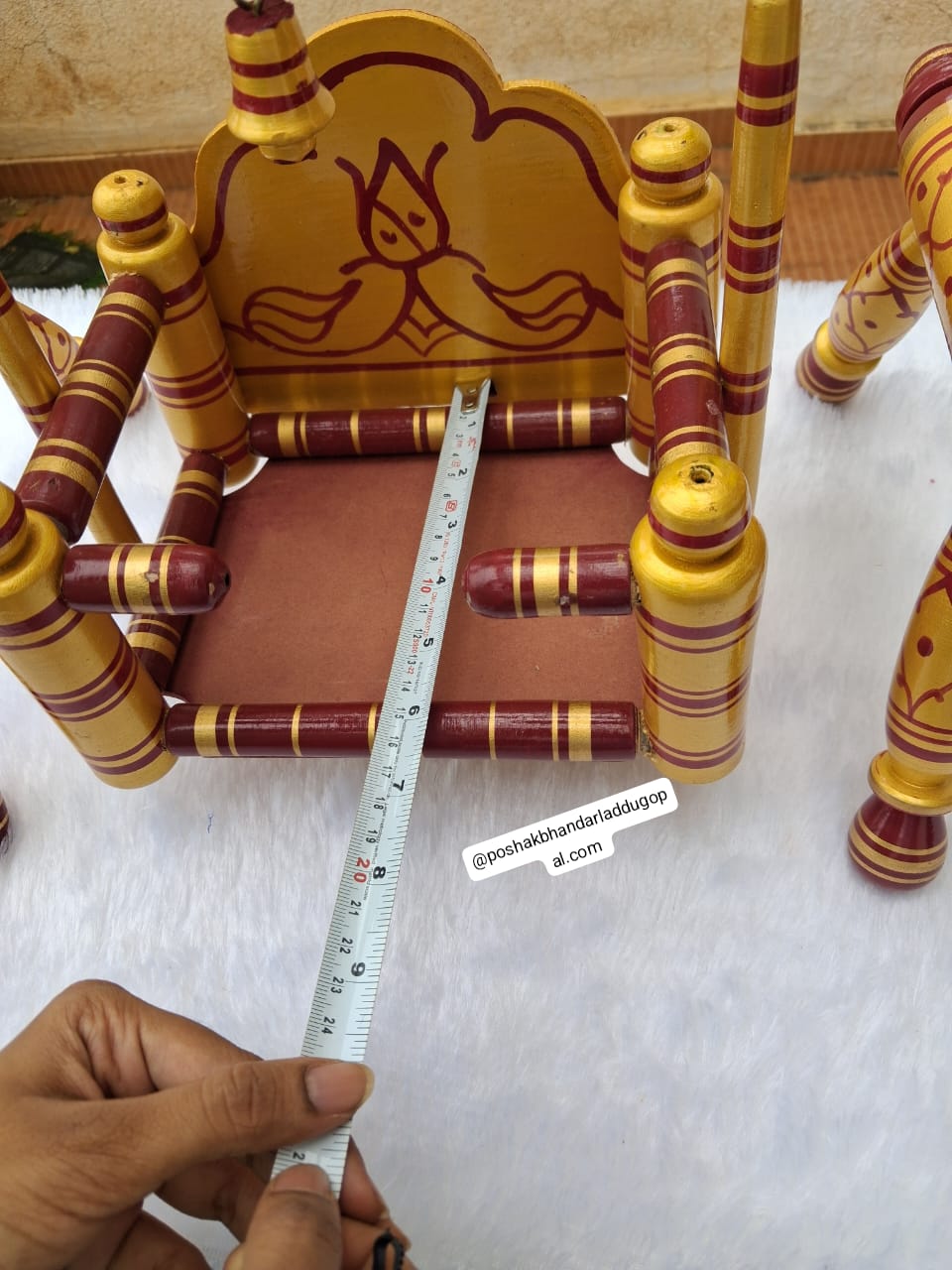 Wooden palna Hindola