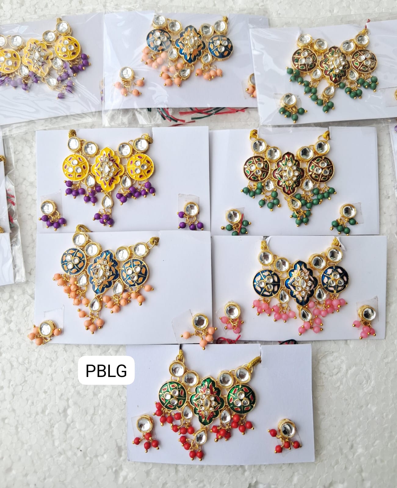 Heavy chokers with earrings