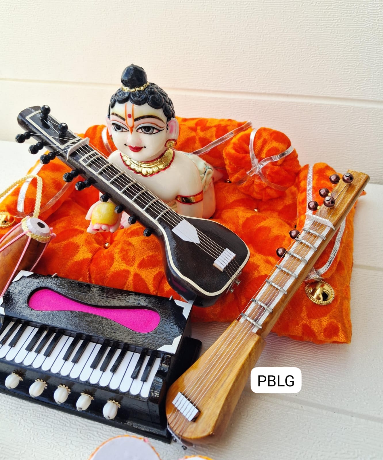 Wooden musical set